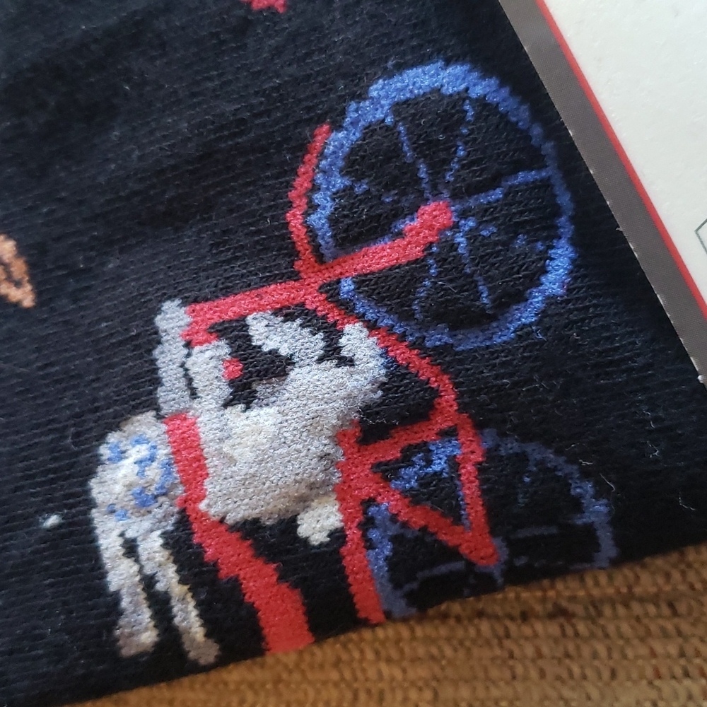 Fox Socks - Picture 3 of 4